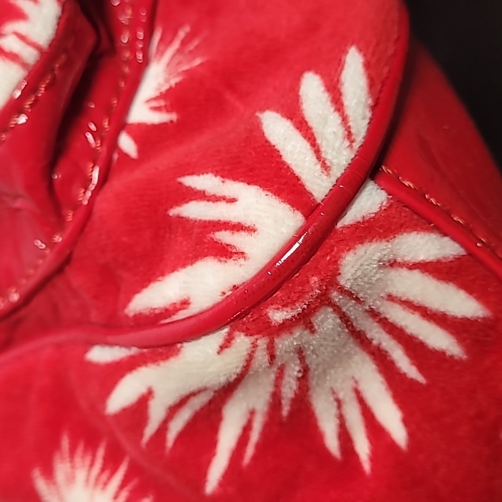 SOLD Vintage Y2K Juicy Couture Daydreamer Bag - Picture 12 of 17